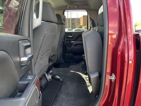 Used 2019 GMC Sierra 1500 SLE w/ SLE Value Package image 39