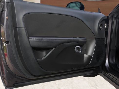 Used 2022 Dodge Challenger SXT w/ Blacktop Package image 23