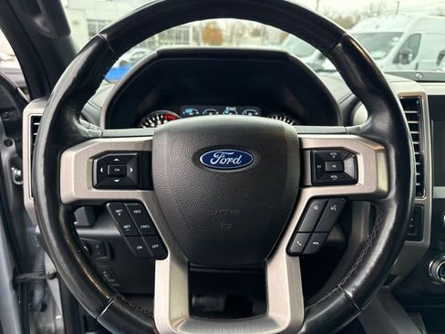 Used 2019 Ford F150 Platinum image 9