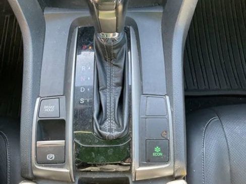 Used 2021 Honda Civic Sport Touring image 28