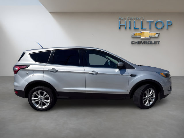 Used 2017 Ford Escape SE AWD/4WD image 3