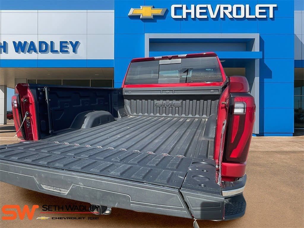 New 2025 GMC Sierra 2500 SLT w/ SLT Premium Package AWD/4WD image 12