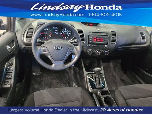 Used 2017 Kia Forte LX FWD image 12