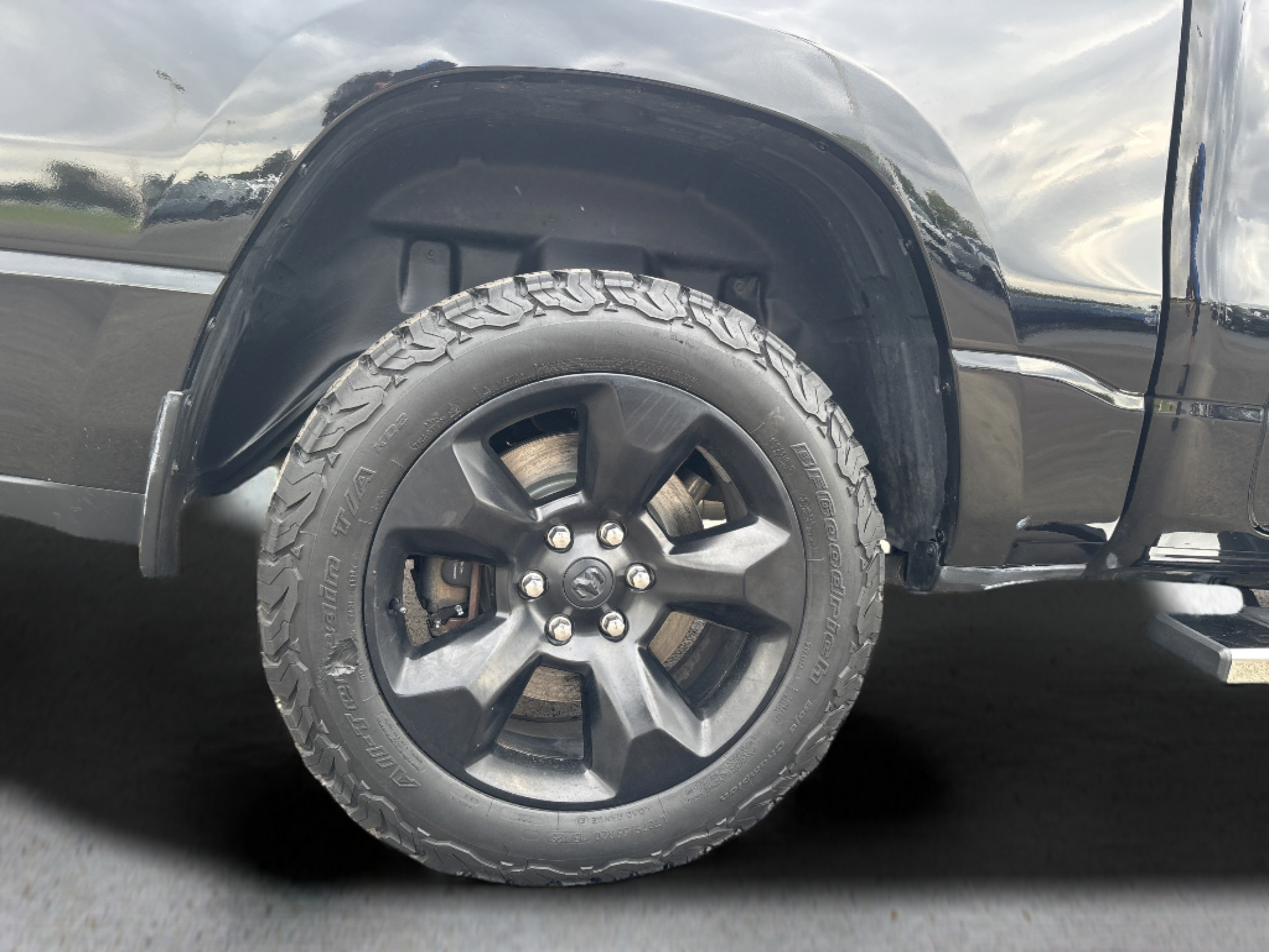 Used 2019 RAM 1500 Big Horn AWD/4WD image 25