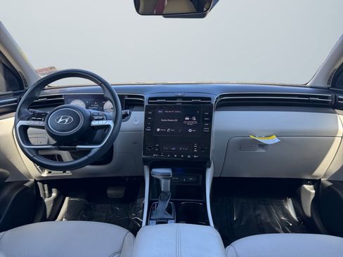 Used 2023 Hyundai Tucson SEL w/ Convenience Package image 10