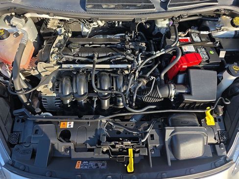 Used 2016 Ford Fiesta SE image 13