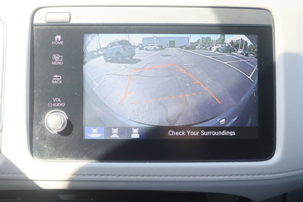 Used 2021 Honda HR-V EX image 11