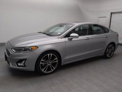 Used 2020 Ford Fusion Titanium FWD image 2