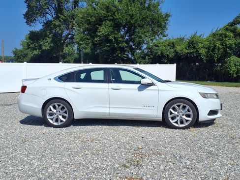 Used 2014 Chevrolet Impala LT image 2