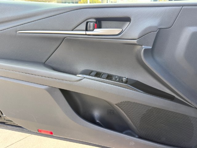 Used 2026 Toyota Camry SE FWD image 22