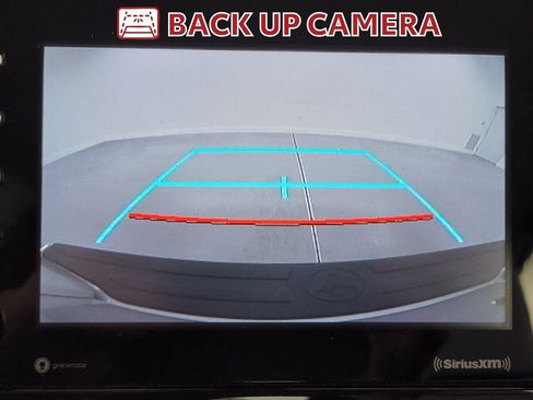 Used 2021 Toyota Prius XLE AWD/4WD image 22