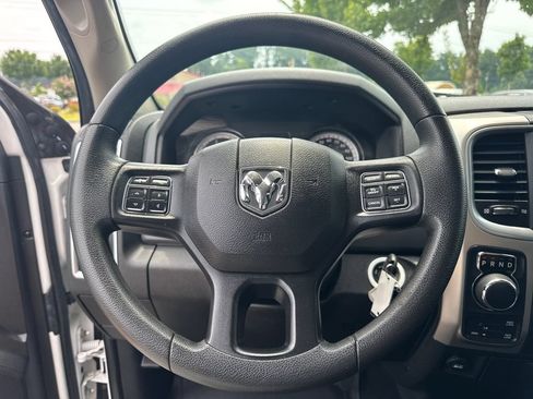 Used 2020 RAM 1500 Warlock AWD/4WD image 23