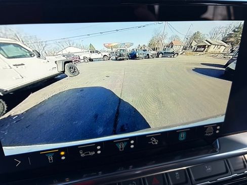 Used 2025 Chevrolet Silverado 3500 LTZ w/ LTZ Plus Package image 42