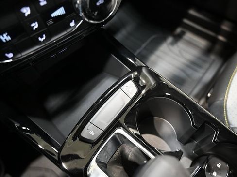 New 2026 Chevrolet Trax LT w/ Driver Confidence Package image 17