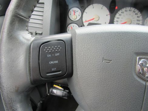 Used 2006 Dodge Ram 2500 Truck Laramie AWD/4WD image 15