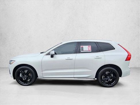 Used 2018 Volvo XC60 T6 R-Design w/ Convenience Package image 2