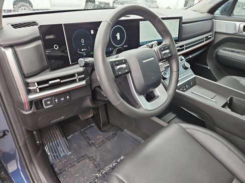 Used 2025 Hyundai Santa Fe Limited FWD image 10