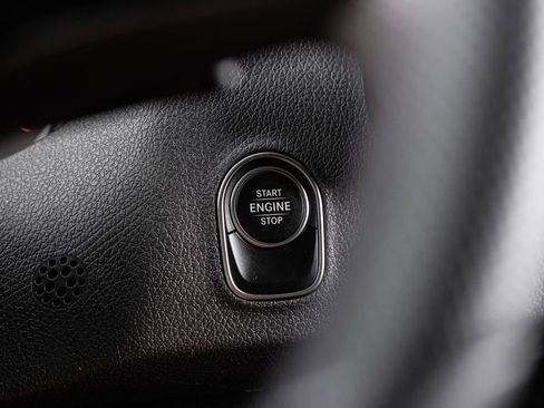 Used 2025 Mercedes-Benz Sprinter 2500 w/ Dashboard Charging Package image 17