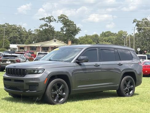 Used 2021 Jeep Grand Cherokee L Laredo AWD/4WD image 12