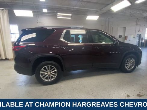 Certified 2023 Chevrolet Traverse LT FWD image 11