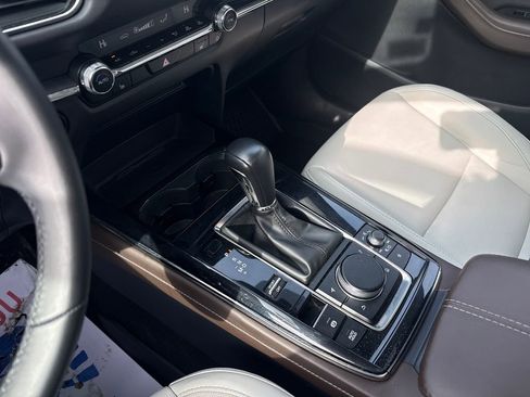 Used 2024 MAZDA CX-30 AWD 2.5 S w/ Premium Package image 24