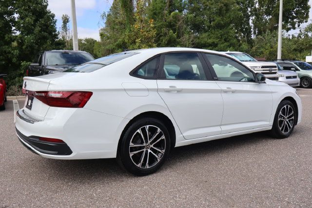 Certified 2026 Volkswagen Jetta Sport FWD image 8