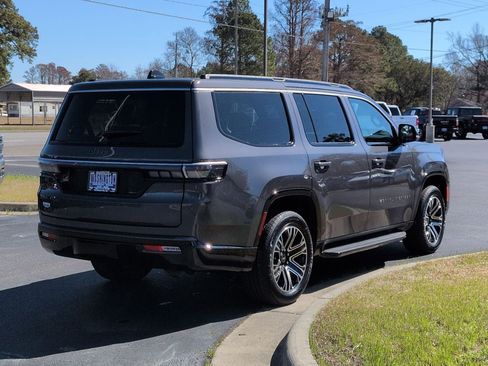 New 2026 Jeep Grand Wagoneer 4WD image 5