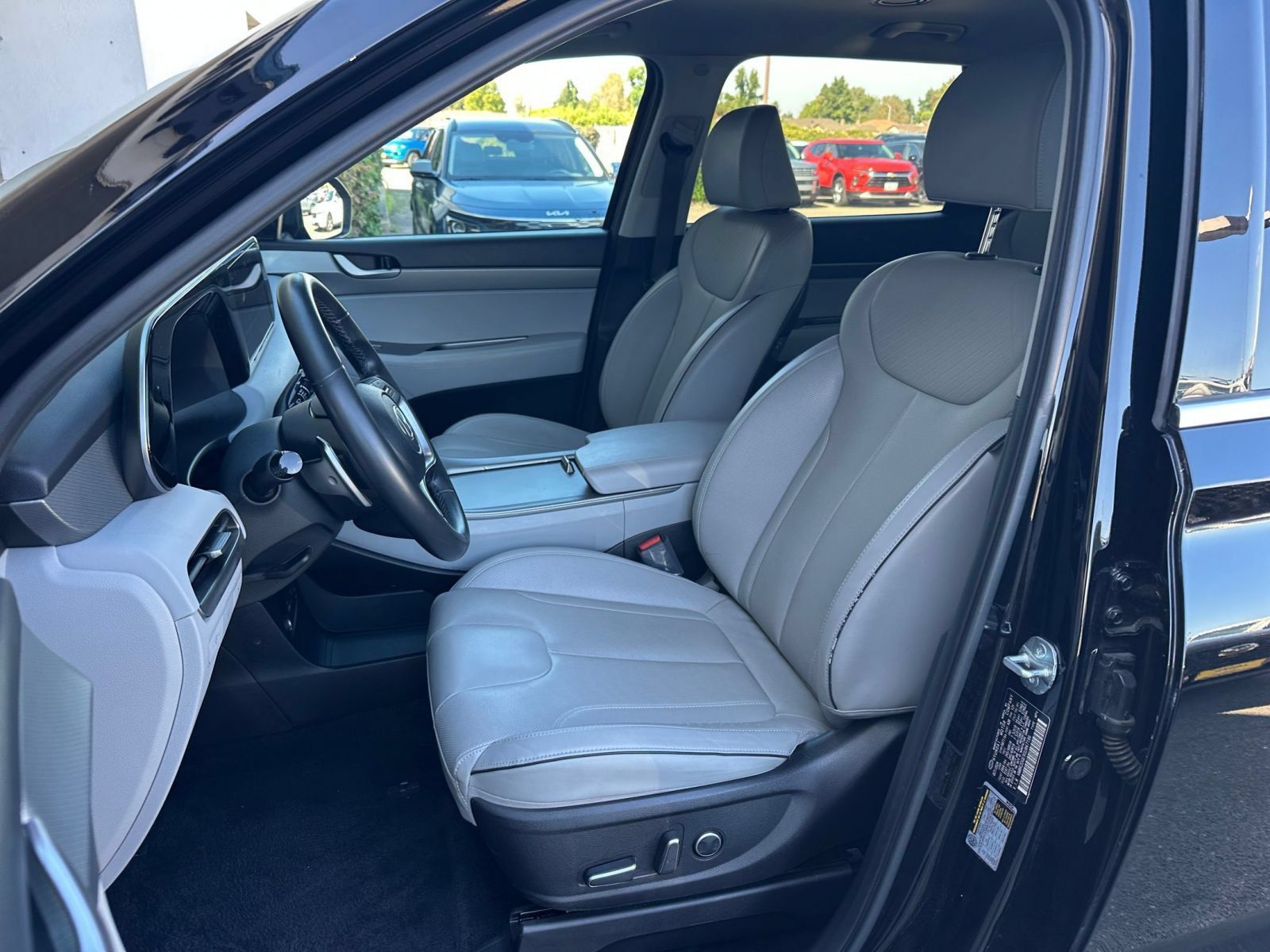 Used 2025 Hyundai Palisade SEL AWD/4WD image 39