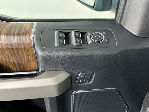 Used 2020 Ford F150 Lariat AWD/4WD image 26