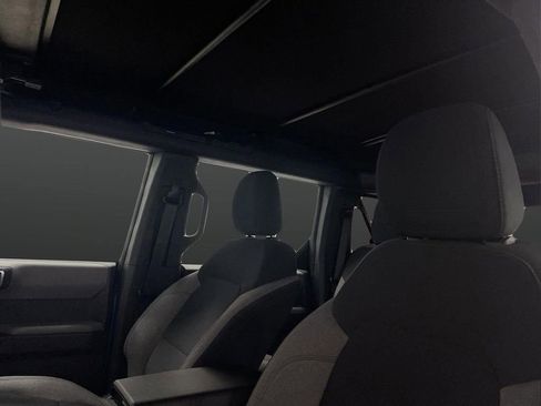 Used 2023 Ford Bronco 4-Door image 7