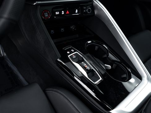 New 2025 Audi SQ5 Premium Plus image 10