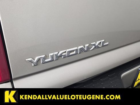 Used 2003 GMC Yukon XL Denali AWD/4WD image 10