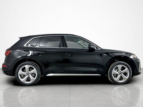 Used 2023 Audi Q5 2.0T Premium Plus w/ Premium Plus Package image 6