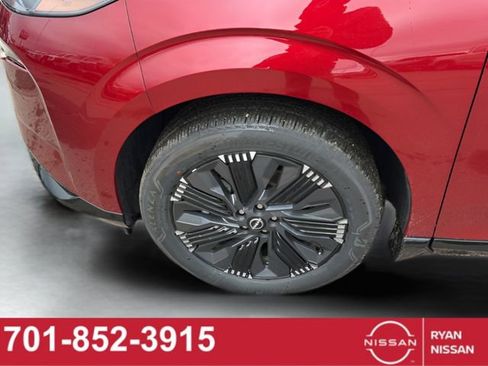Certified 2025 Nissan Murano Platinum w/ Cargo Package AWD/4WD image 15