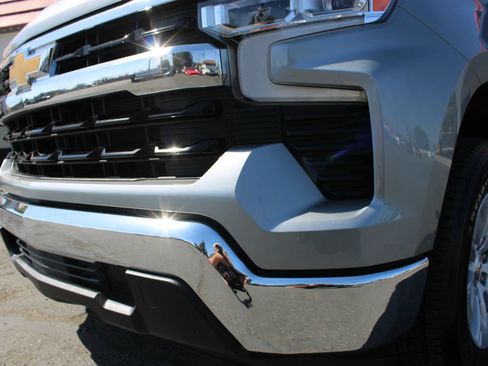 Used 2025 Chevrolet Silverado 1500 LT RWD image 35