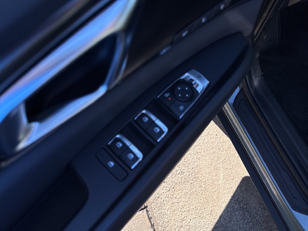 New 2027 Kia Carnival SX Prestige FWD image 11