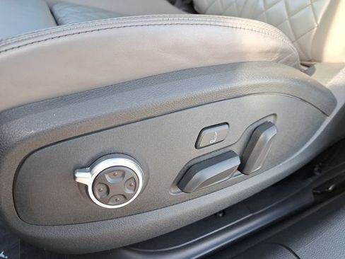 Used 2018 Audi S4 Premium Plus w/ Navigation Package image 15