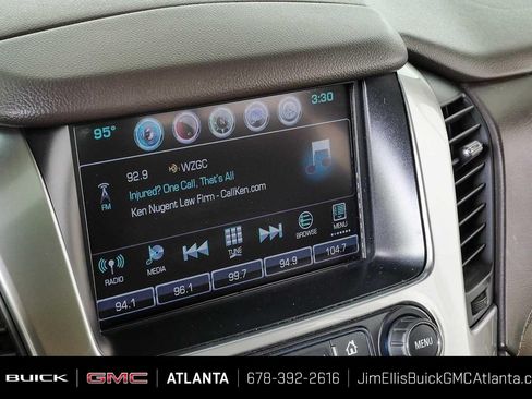 Used 2016 Chevrolet Suburban LT RWD image 14