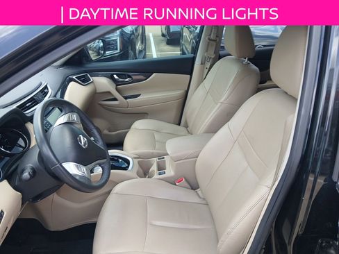 Used 2016 Nissan Rogue SL w/ SL Premium Package FWD image 10