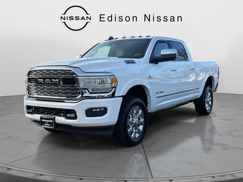 Used 2020 RAM 2500 Limited image 2