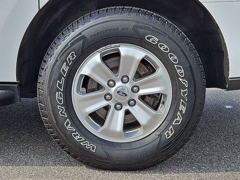 Used 2018 Ford Expedition Max XL AWD/4WD image 37