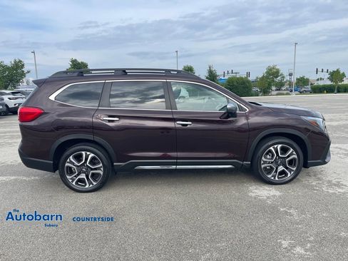 Used 2023 Subaru Ascent Touring AWD/4WD image 6