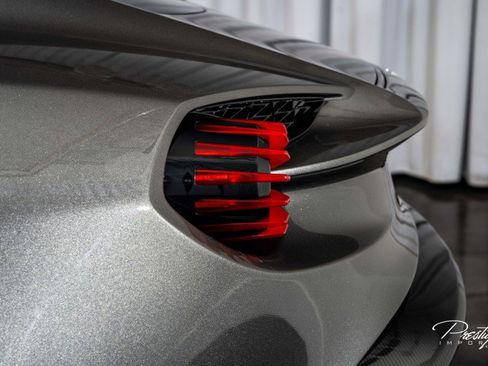 Used 2018 Aston Martin Vanquish Zagato image 21