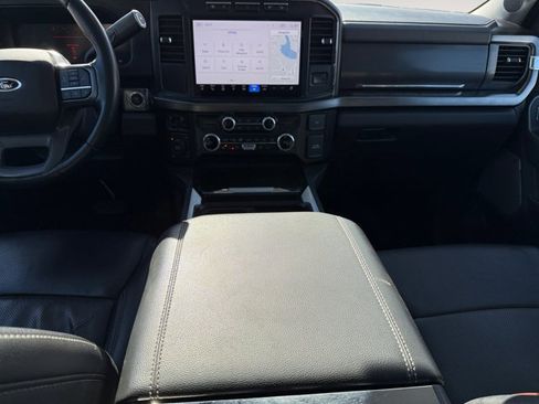 Used 2024 Ford F250 Lariat w/ Sport Appearance Package image 13