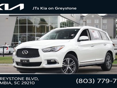Used 2020 INFINITI QX60 Luxe w/ Essential Package