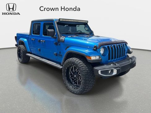 Used 2022 Jeep Gladiator Sport AWD/4WD image 6