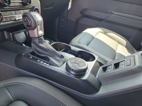 New 2026 Ford Bronco Outer Banks AWD/4WD image 29