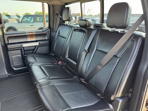 Used 2020 Ford F150 Lariat w/ Equipment Group 502A Luxury AWD/4WD image 17