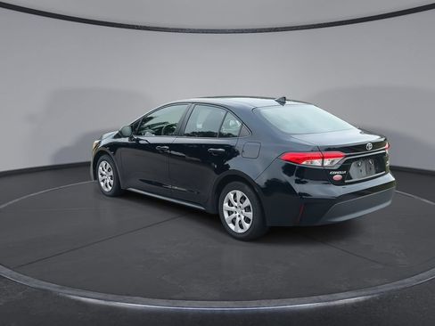 Used 2023 Toyota Corolla LE FWD image 6