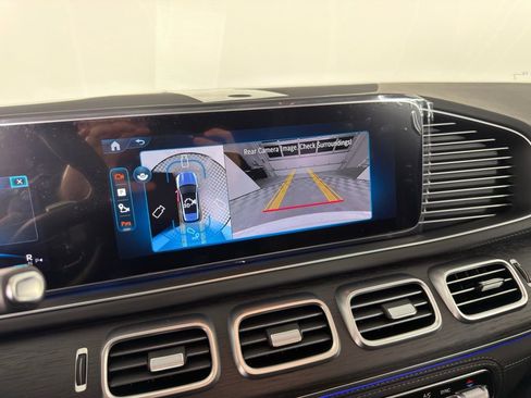 New 2026 Mercedes-Benz GLE 63 AMG S image 18